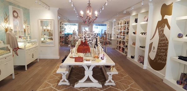 Spartina 449 Supports Peggy Crosby Center